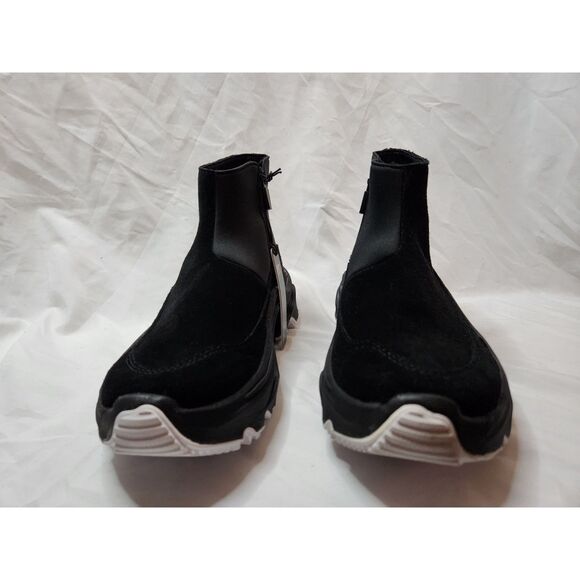 Sorel Kinetic Breakthru Acadia Waterproof Boot – Women’s 7 – Black - Picture 3 of 9